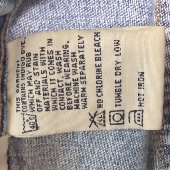 Vintage UNIONBAY High Waist Jean Shorts Juniors Size 11 - Picture 6 of 9